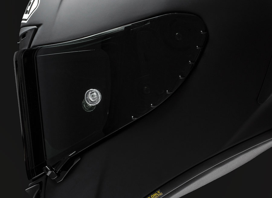 shoei_x-spirit3_featureslider_07b