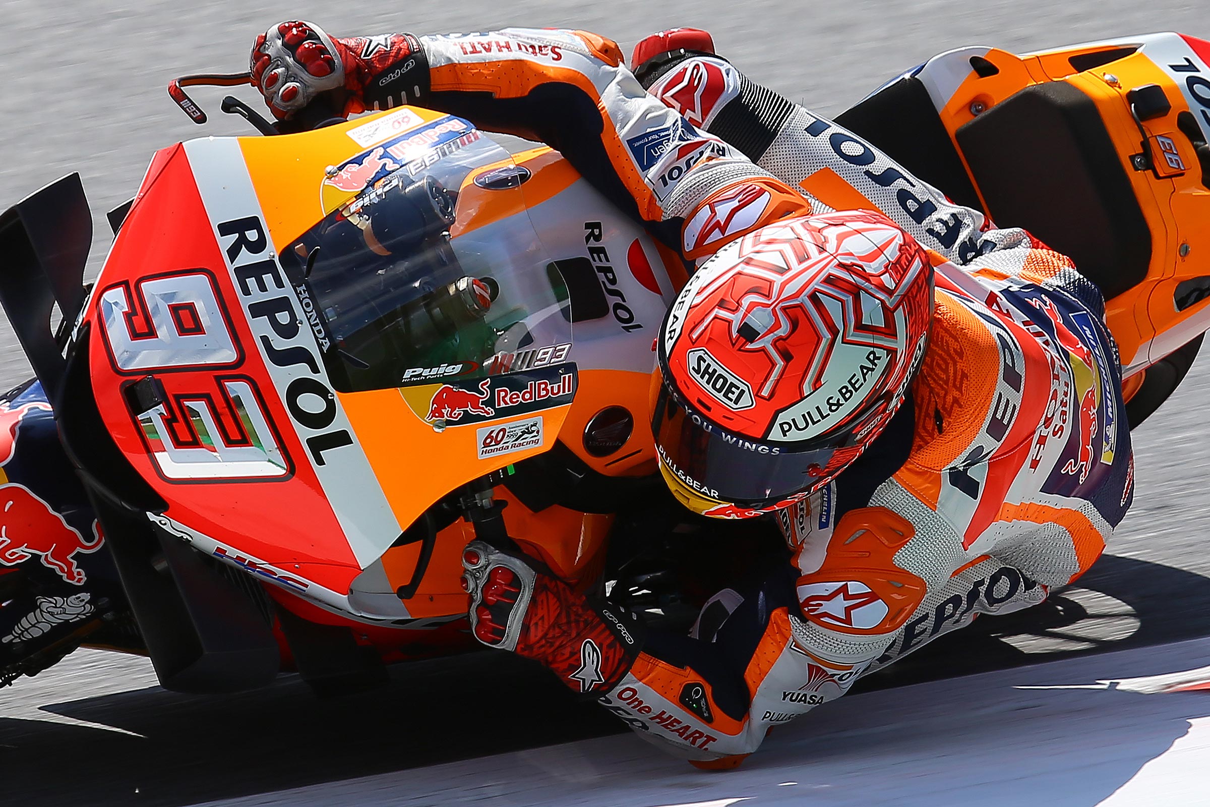 shoei_x-spirit3_top_marquez2019_554A_01